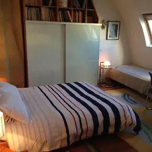 Bed & Breakfast Cote Montmartre, Paris