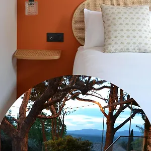 La Garrigue & Bar Piscine Hotel