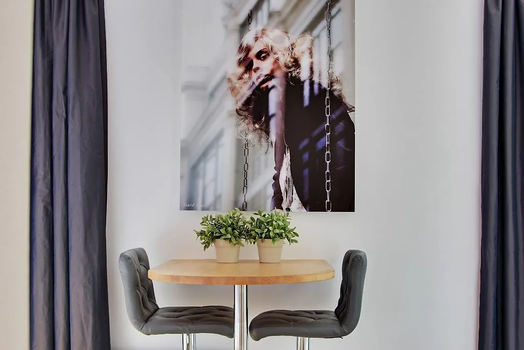 Short Stay Group Museum View Serviced Apartments Paris