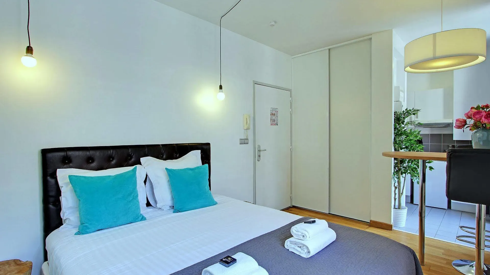 Short Stay Group Museum View Serviced Apartments Paris France